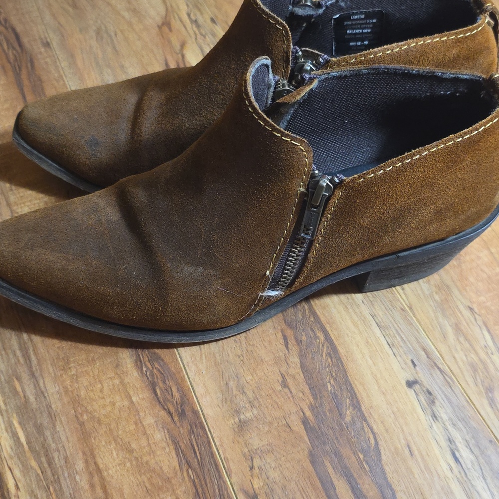 Laredo Ryder Brown Suede Ankle Western Boots Womens 9.5 - Picture 4 of 9